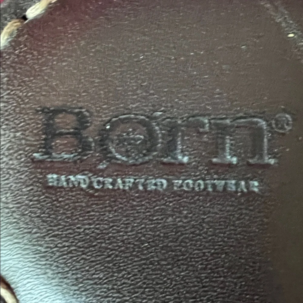 Born Leather Brown Cross Strap Slides/Sandals - 10 - Picture 4 of 10